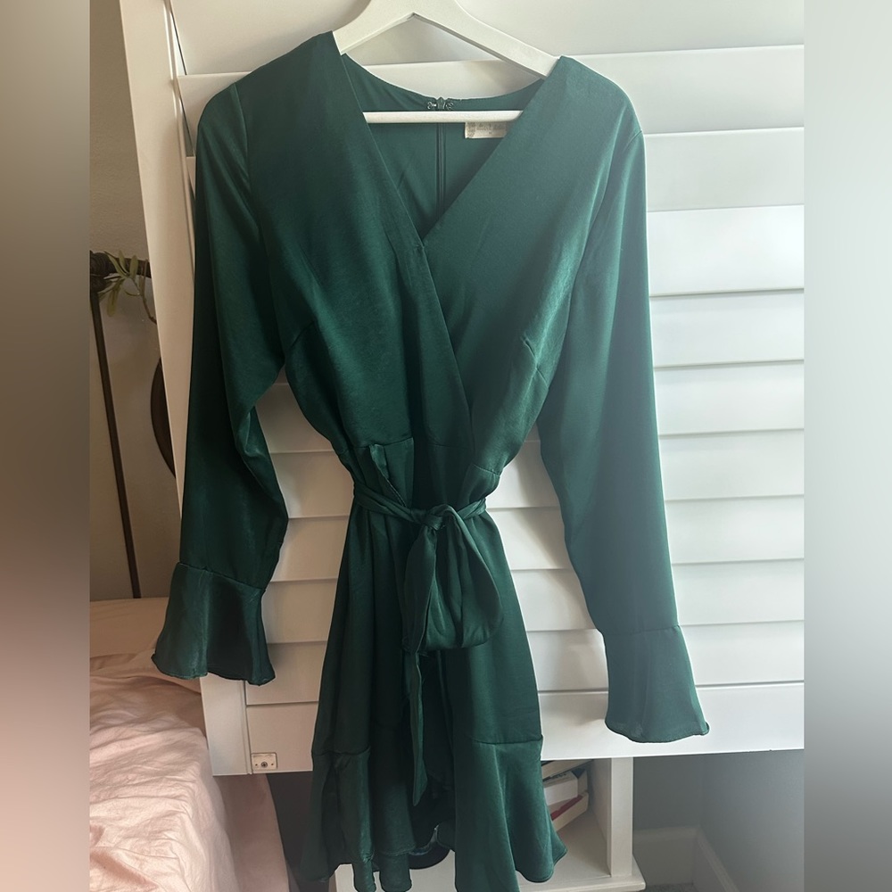 Green Altard State long sleeve ruffle tie dress